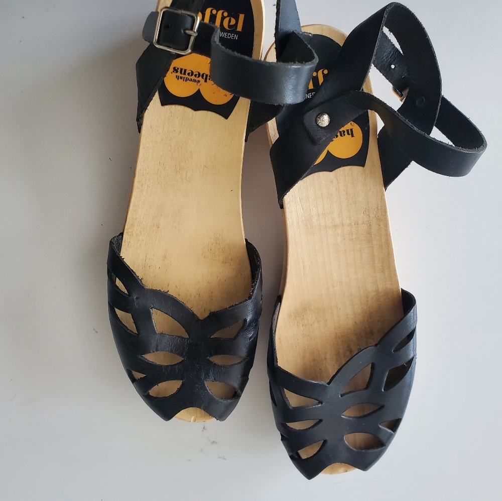 Swedish Hasbeens sz. 38/8 Black Leather sandals.